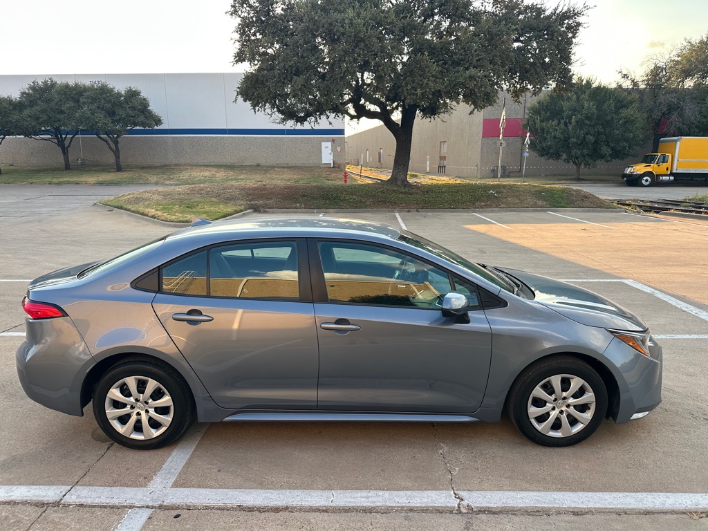 Photo 18 of this TOYOTA COROLLA