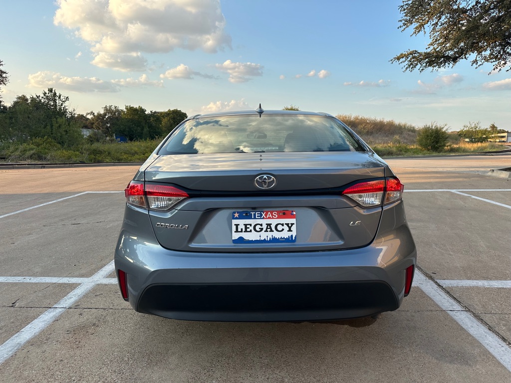 Photo 13 of this TOYOTA COROLLA