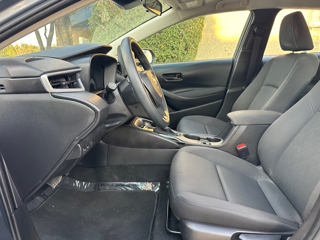 Photo 21 of this TOYOTA COROLLA
