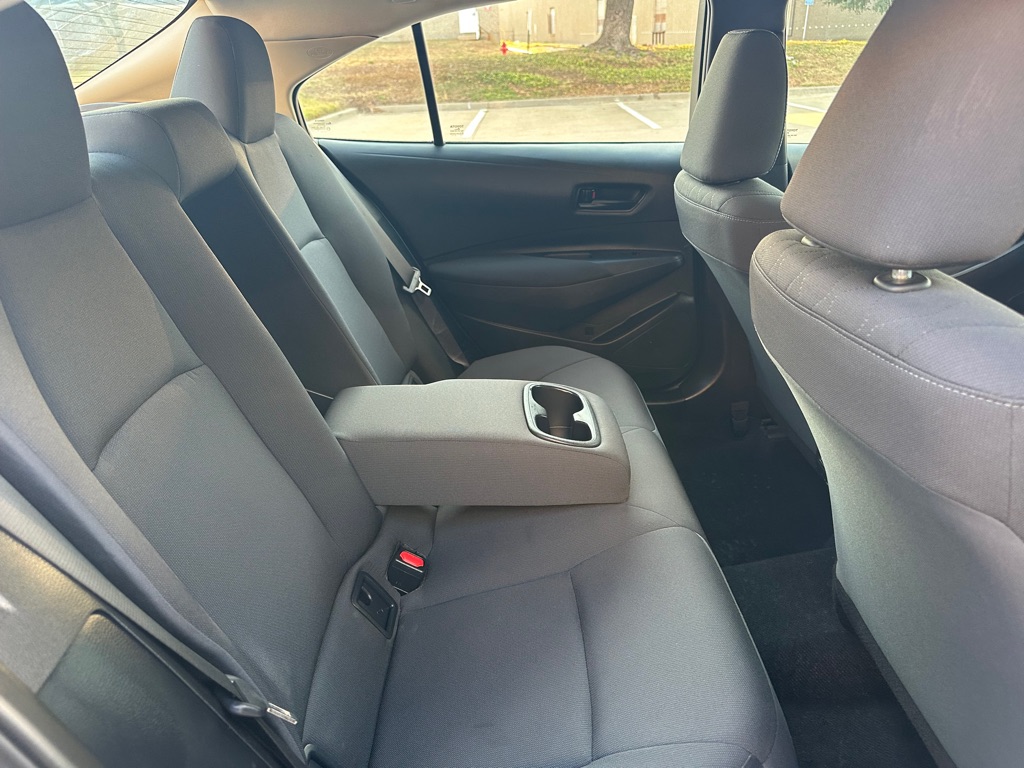 Photo 26 of this TOYOTA COROLLA