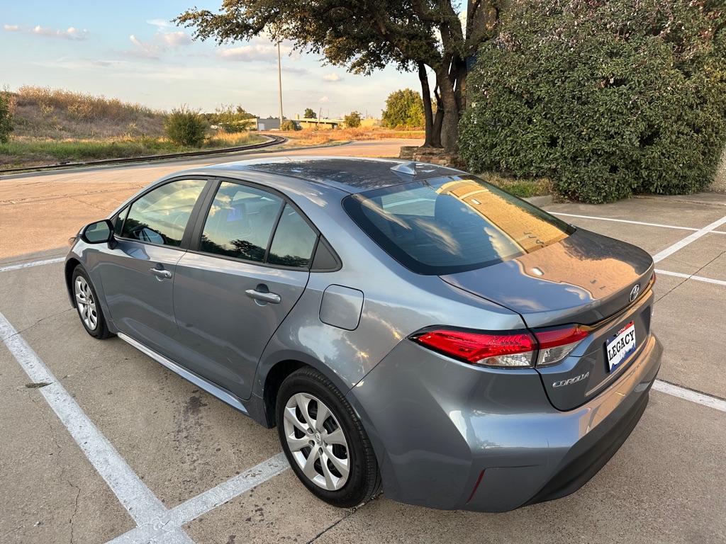 Photo 11 of this TOYOTA COROLLA