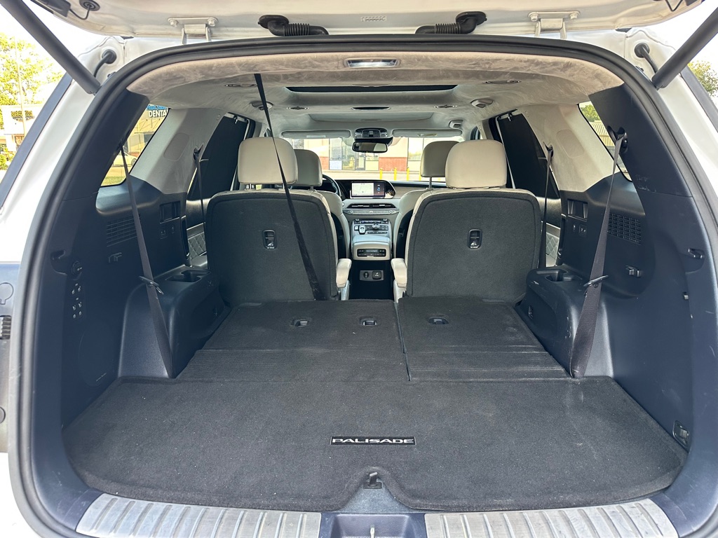 Photo 14 of this HYUNDAI PALISADE