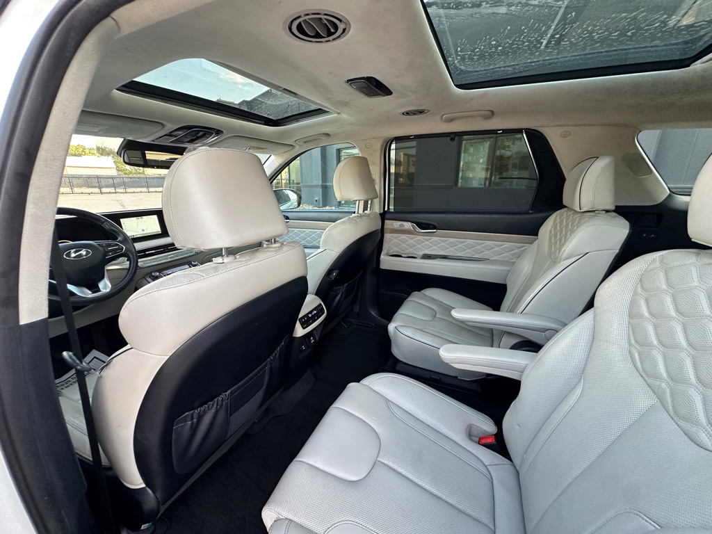 Photo 23 of this HYUNDAI PALISADE