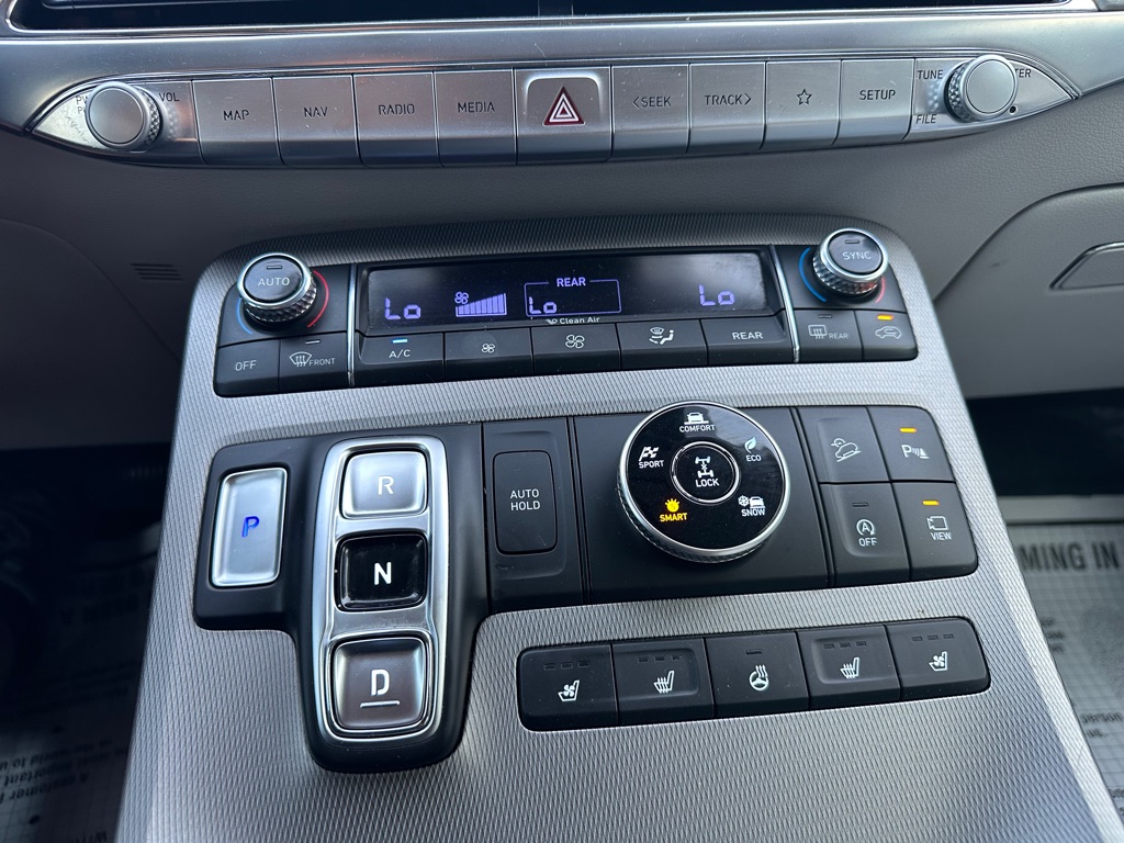 Photo 28 of this HYUNDAI PALISADE