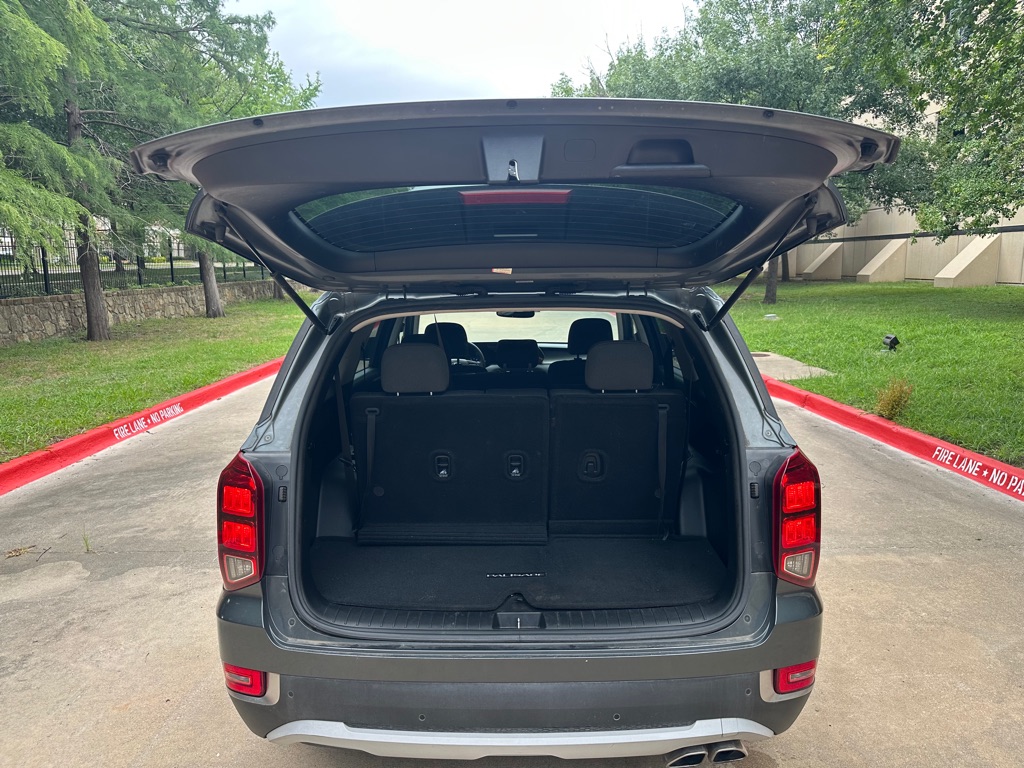 Photo 15 of this HYUNDAI PALISADE