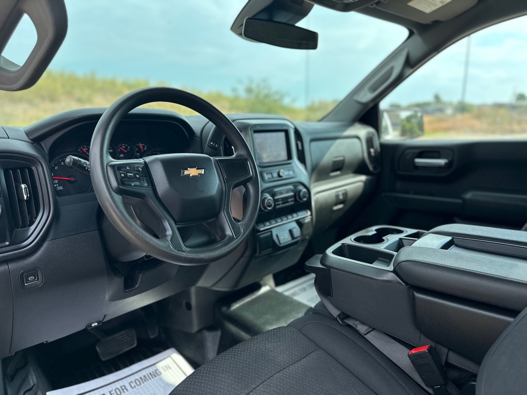 Photo 21 of this CHEVROLET SILVERADO 1500