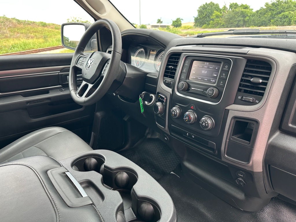 Photo 29 of this RAM 1500 CLASSIC