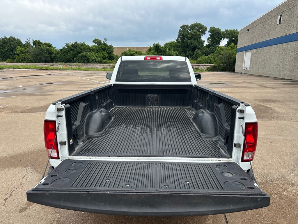 Photo 16 of this RAM 1500 CLASSIC