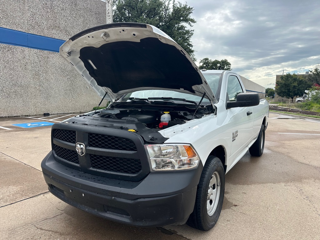 Photo 10 of this RAM 1500 CLASSIC