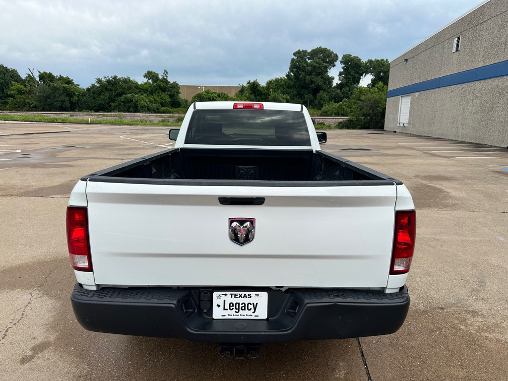 Photo 15 of this RAM 1500 CLASSIC