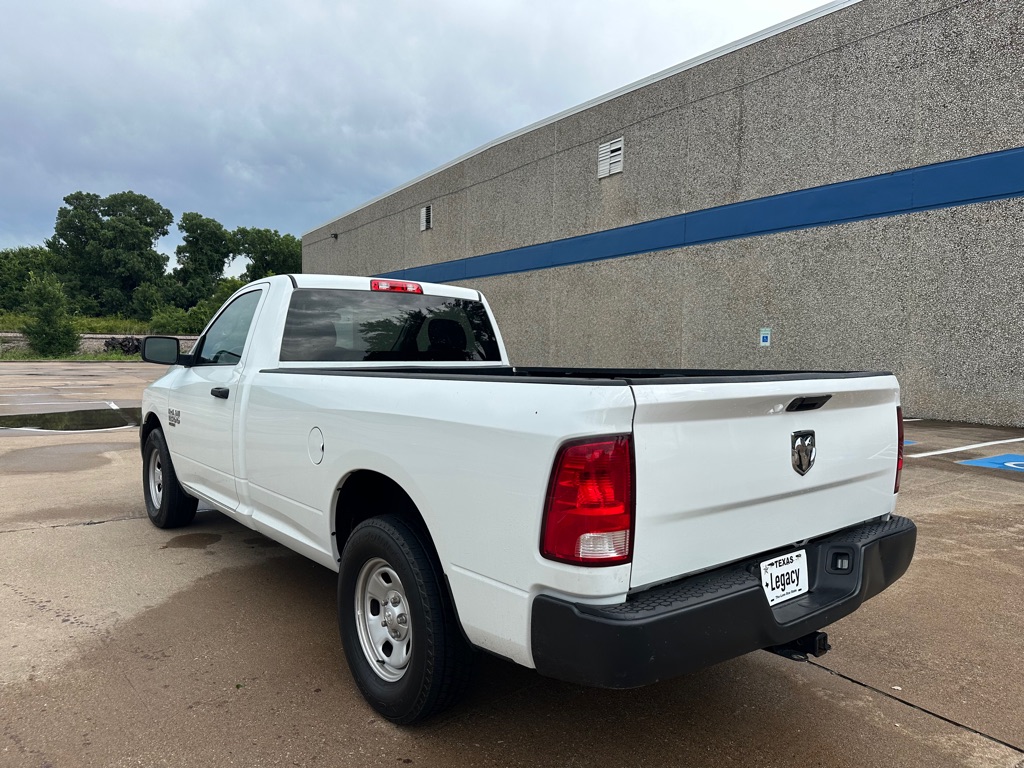 Photo 14 of this RAM 1500 CLASSIC