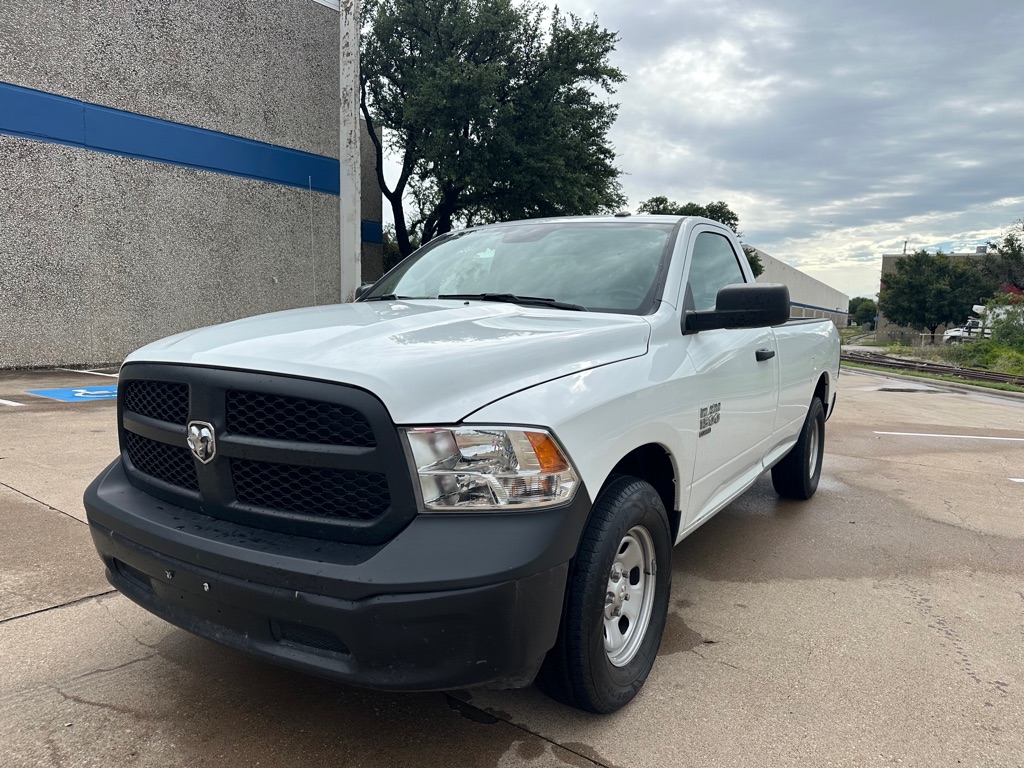 Photo 7 of this RAM 1500 CLASSIC