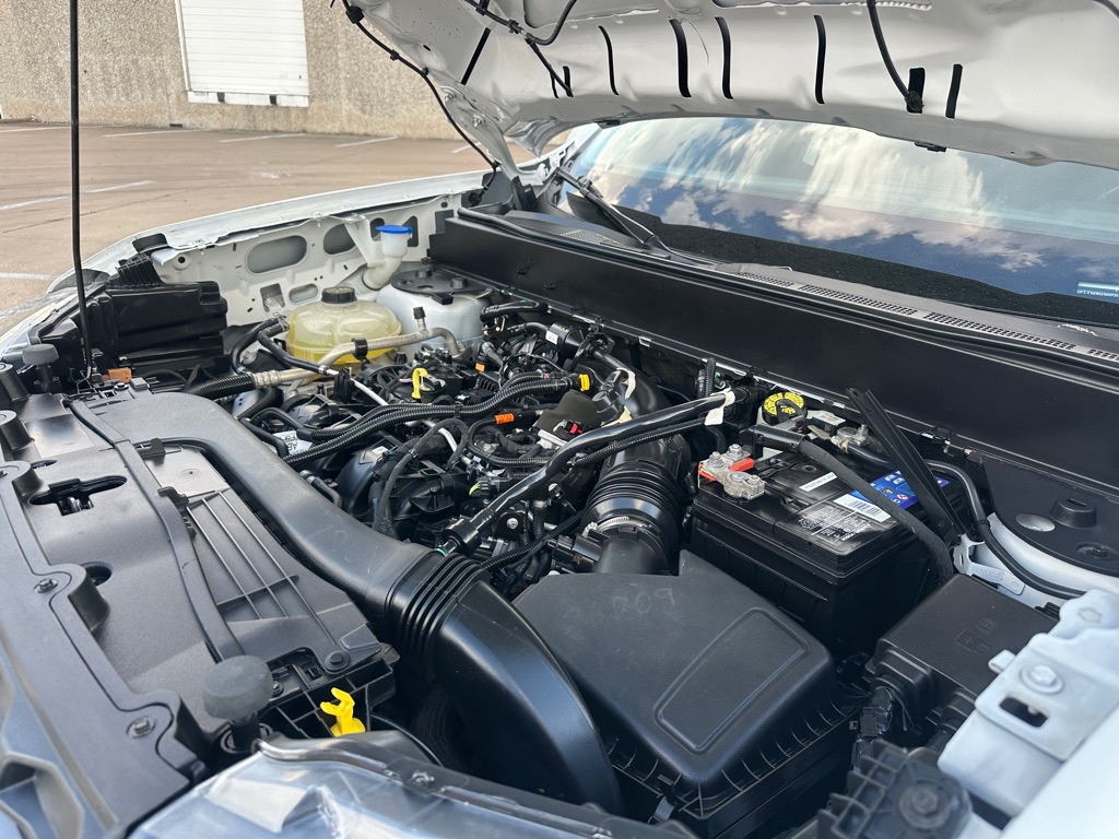Photo 10 of this FORD MAVERICK