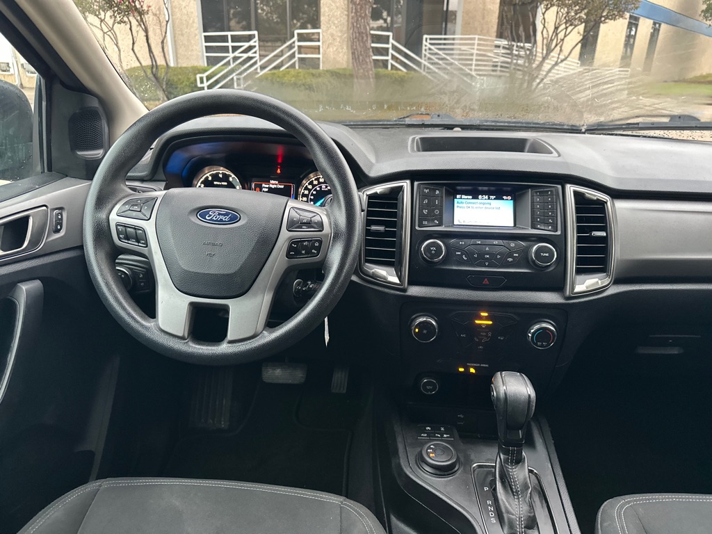 Photo 24 of this FORD RANGER