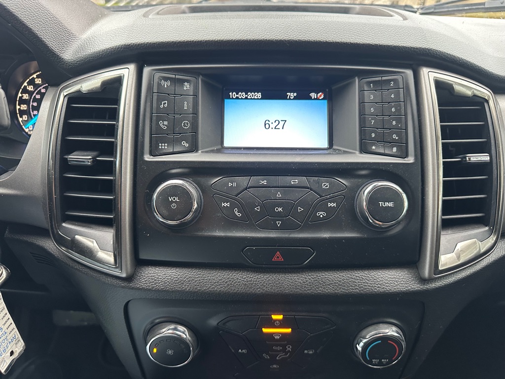 Photo 25 of this FORD RANGER