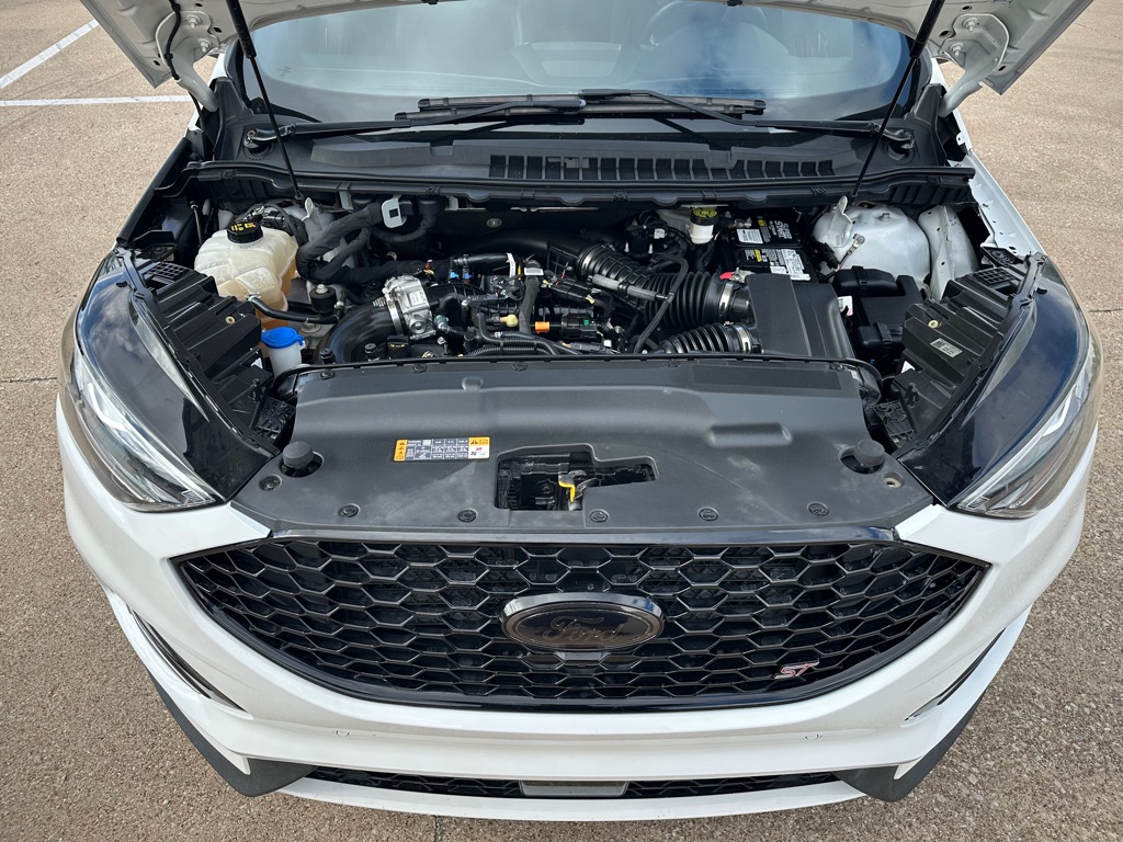 Photo 10 of this FORD EDGE