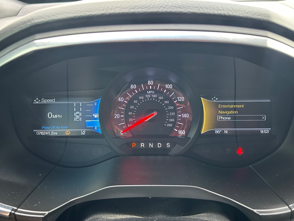 Photo 33 of this FORD EDGE