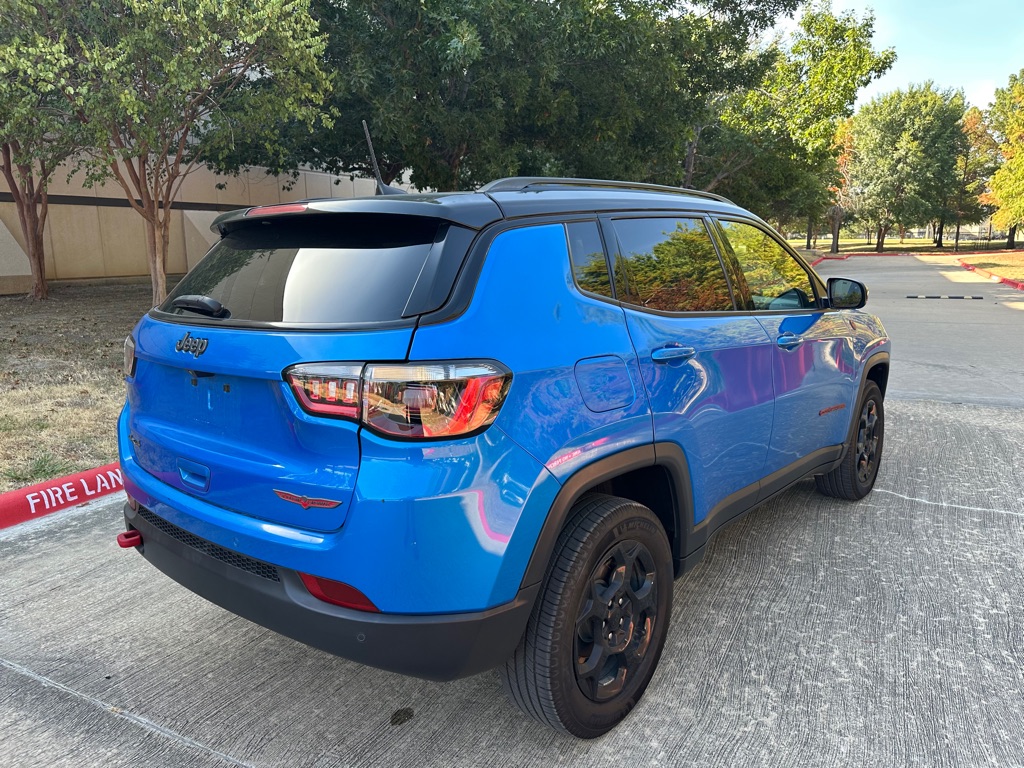 Photo 14 of this JEEP COMPASS