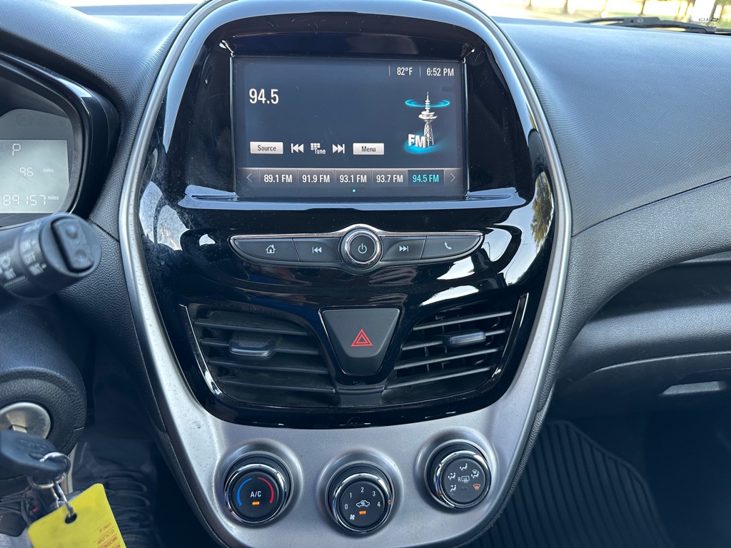 Photo 17 of this CHEVROLET SPARK