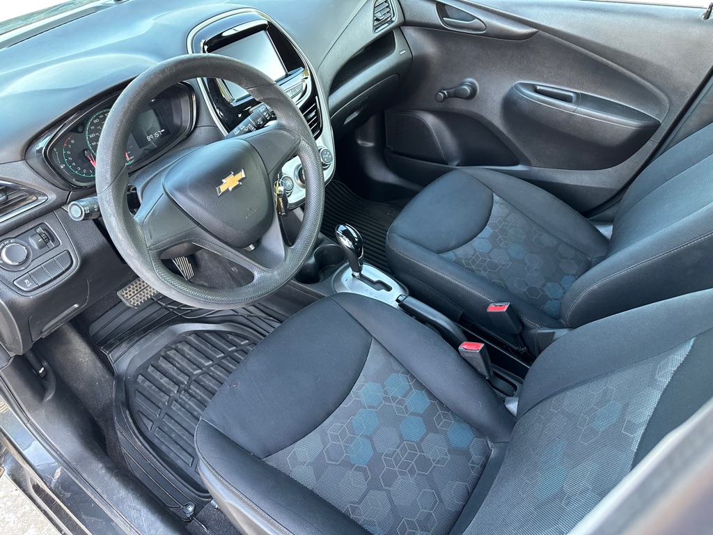 Photo 14 of this CHEVROLET SPARK