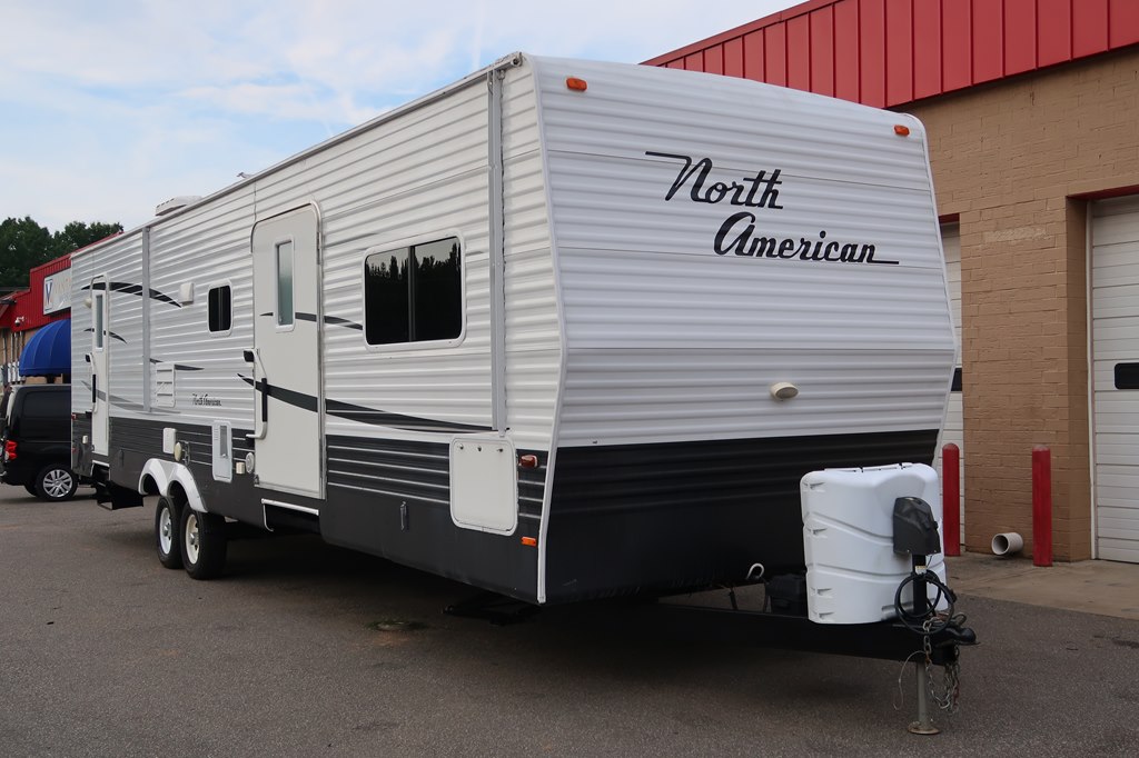 NORTH AMERICAN WHEELCHAIR 2013 NORTH AMERICAN WHEELCHAIR 5CZ200R29D1123392
