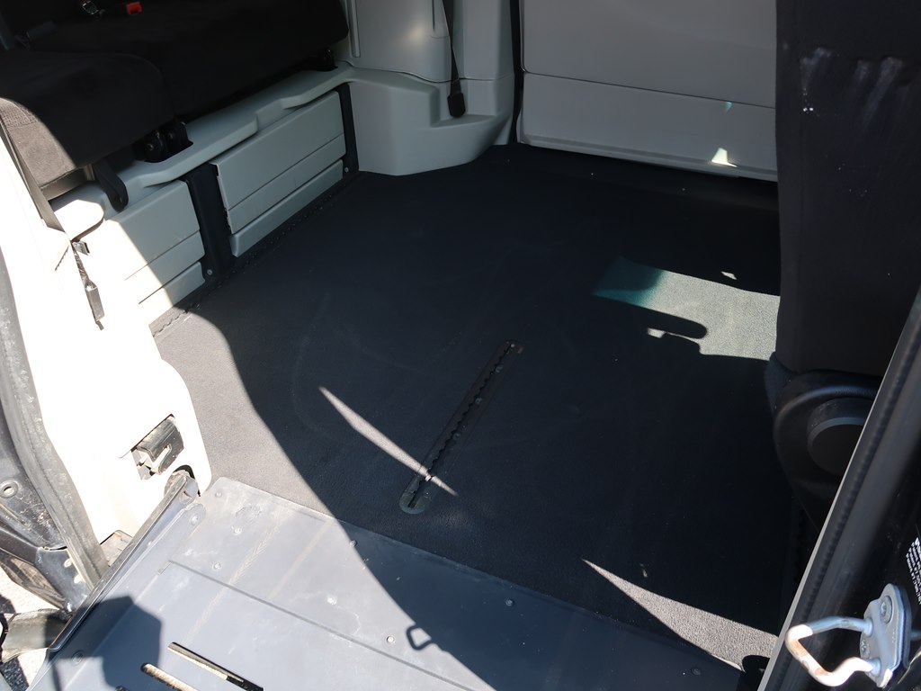 Photo 70 of this DODGE GRAND CARAVAN