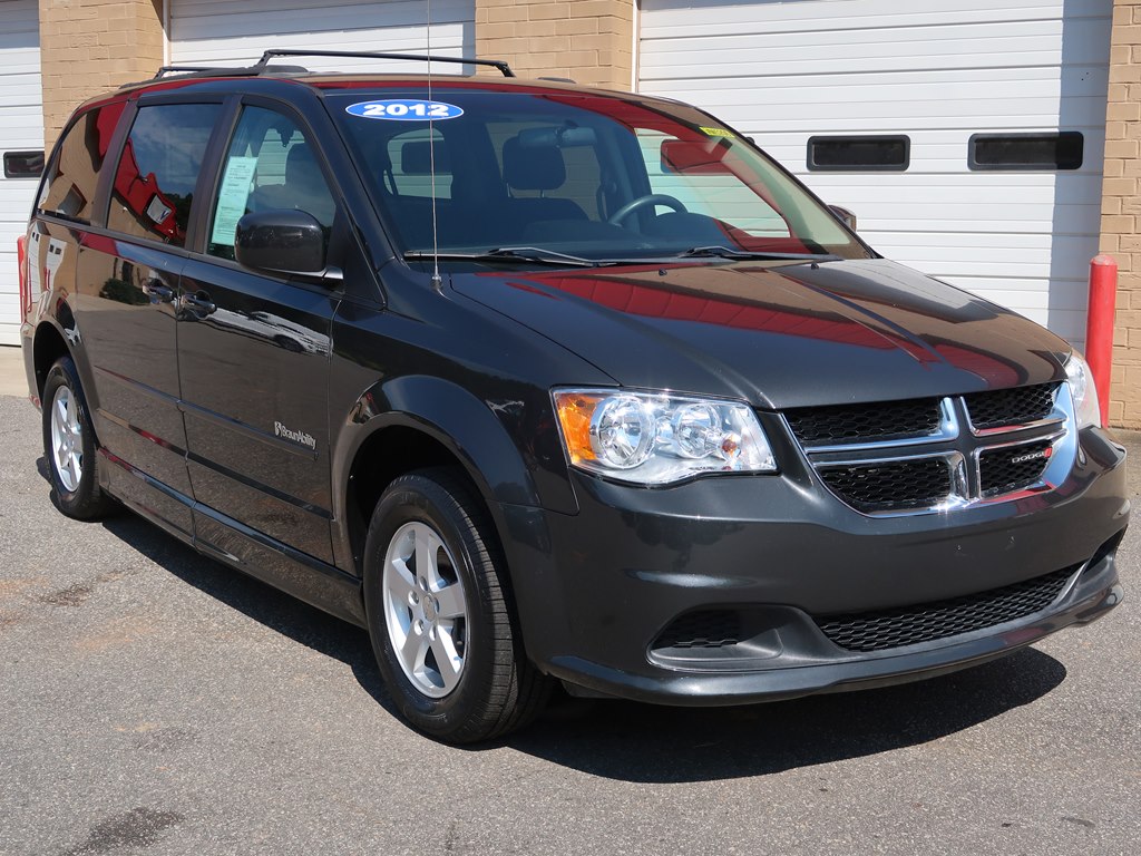 Photo 11 of this DODGE GRAND CARAVAN
