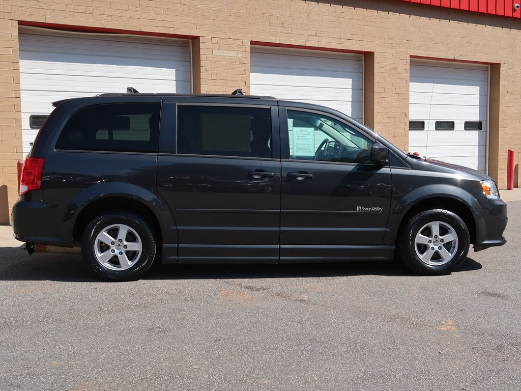 Photo 35 of this DODGE GRAND CARAVAN