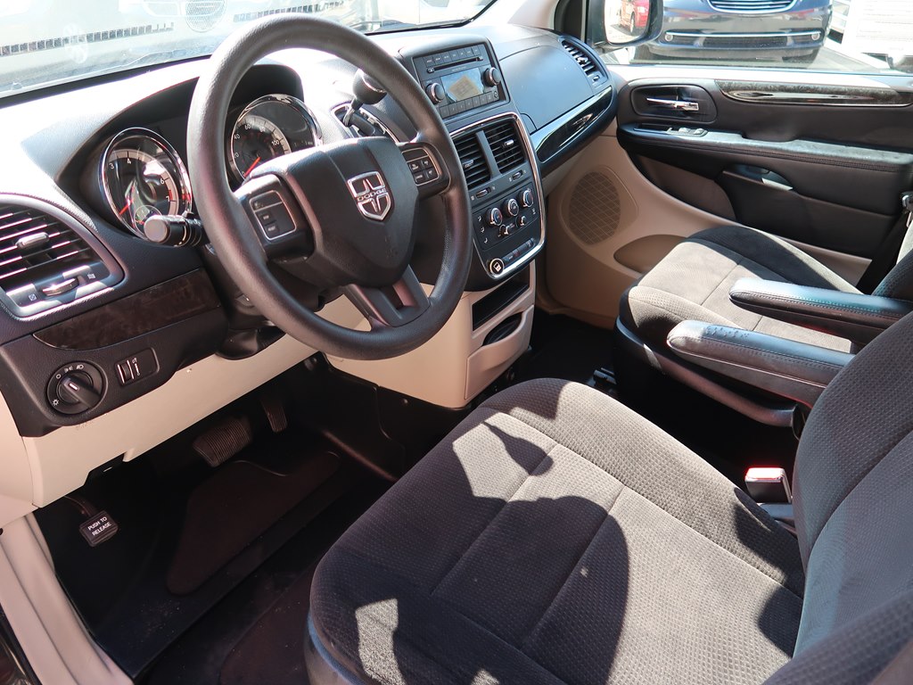 Photo 47 of this DODGE GRAND CARAVAN