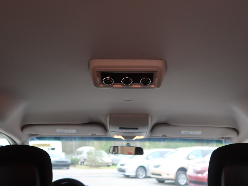 Photo 51 of this DODGE GRAND CARAVAN