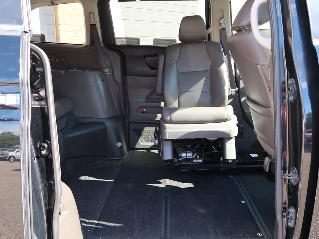 Photo 5 of this HONDA ODYSSEY