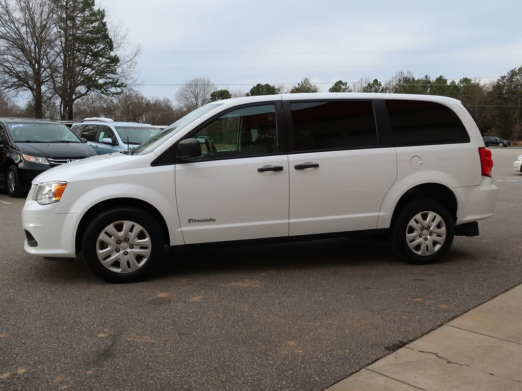 Photo 14 of this DODGE GRAND CARAVAN