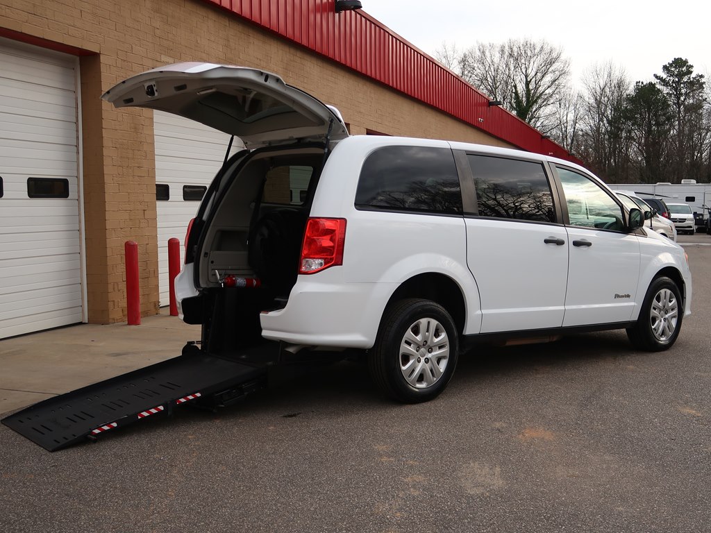 Photo 24 of this DODGE GRAND CARAVAN