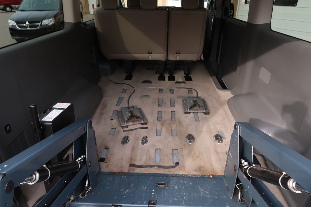 NISSAN NV 2012 NISSAN NV 5BZAF0AA7CN200780