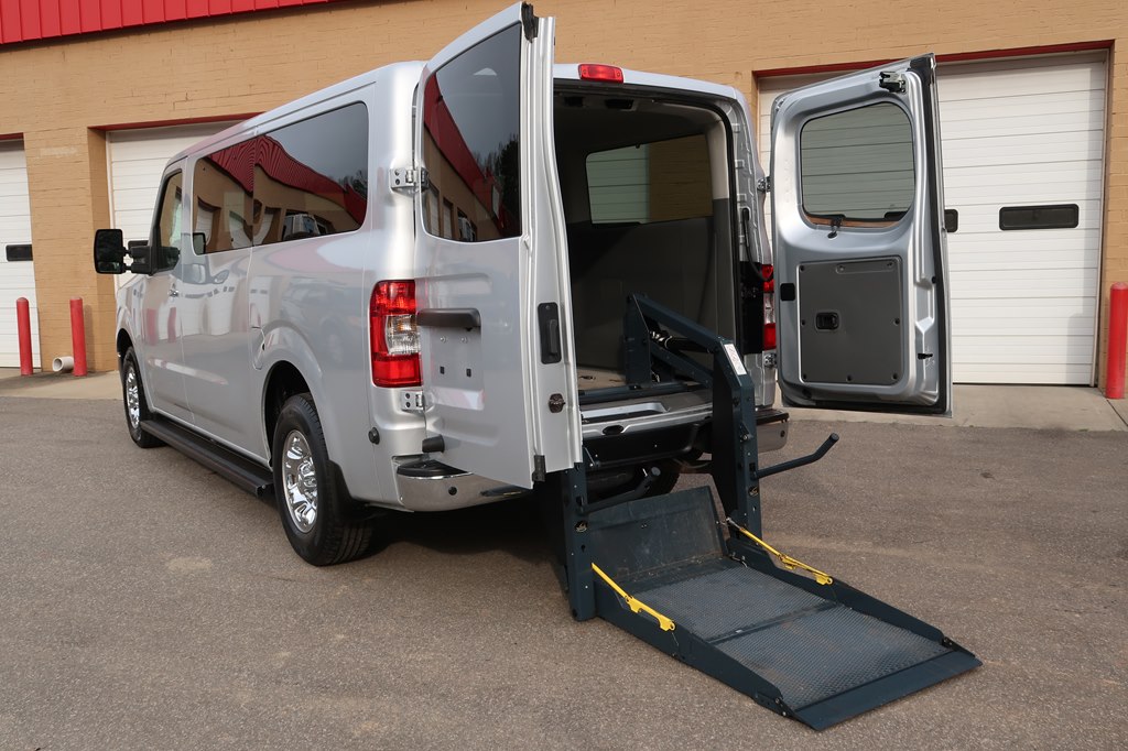 NISSAN NV 2012 NISSAN NV 5BZAF0AA7CN200780
