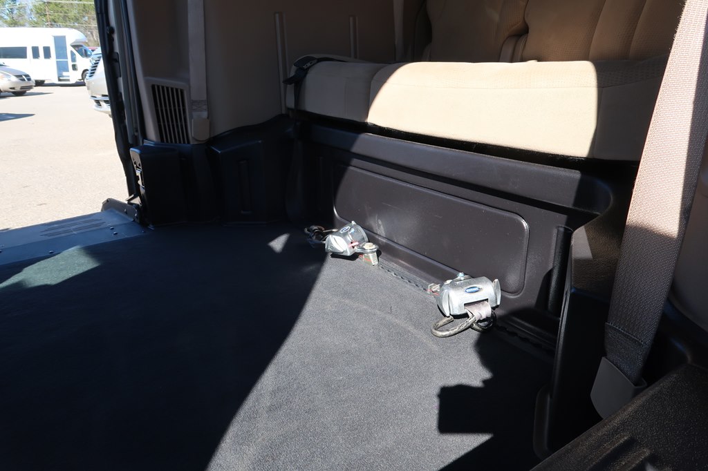 Photo 66 of this DODGE GRAND CARAVAN
