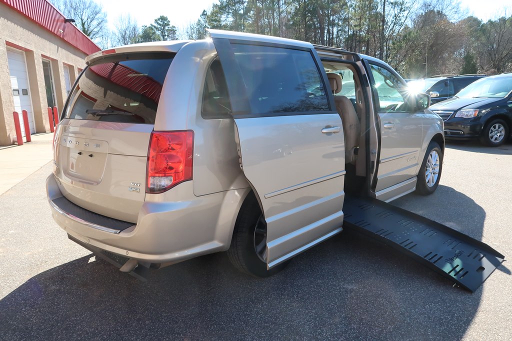 2016 DODGE GRAND CARAVAN