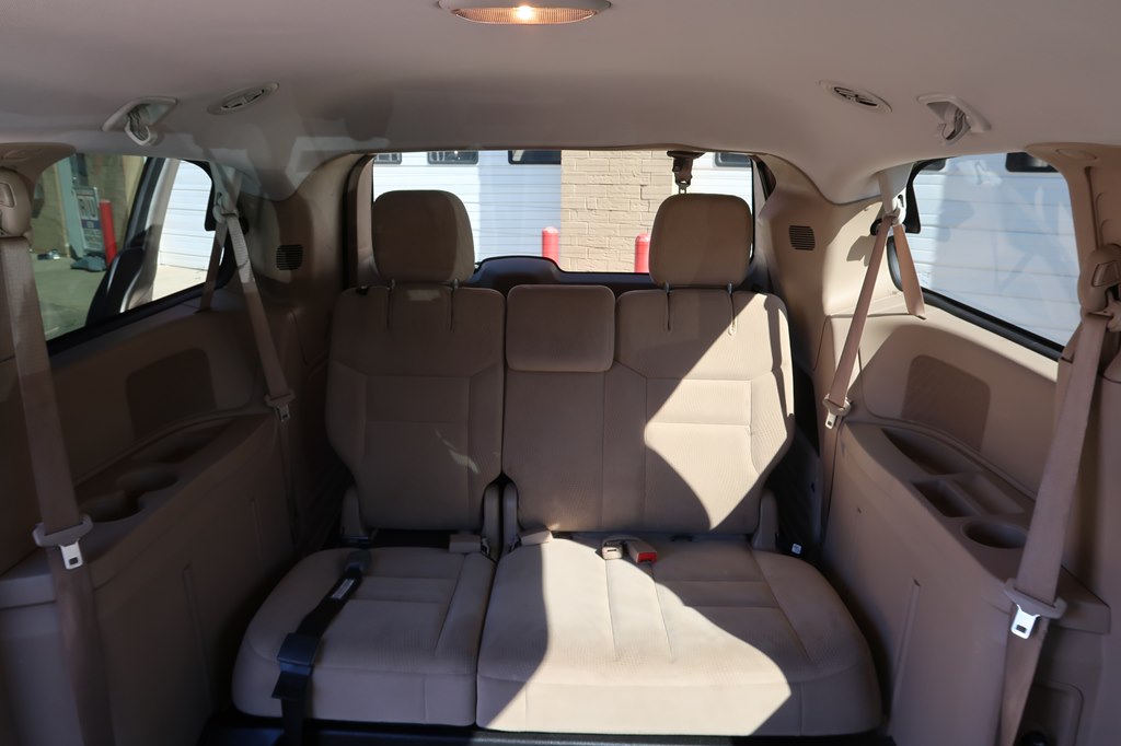 Photo 48 of this DODGE GRAND CARAVAN