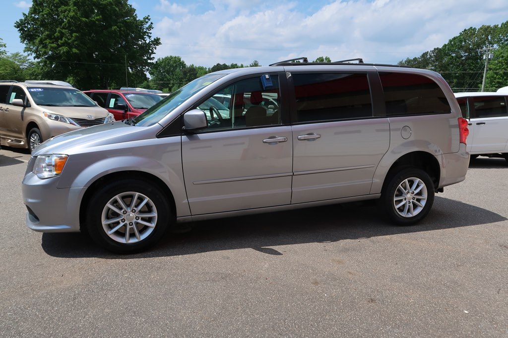 Photo 11 of this DODGE GRAND CARAVAN