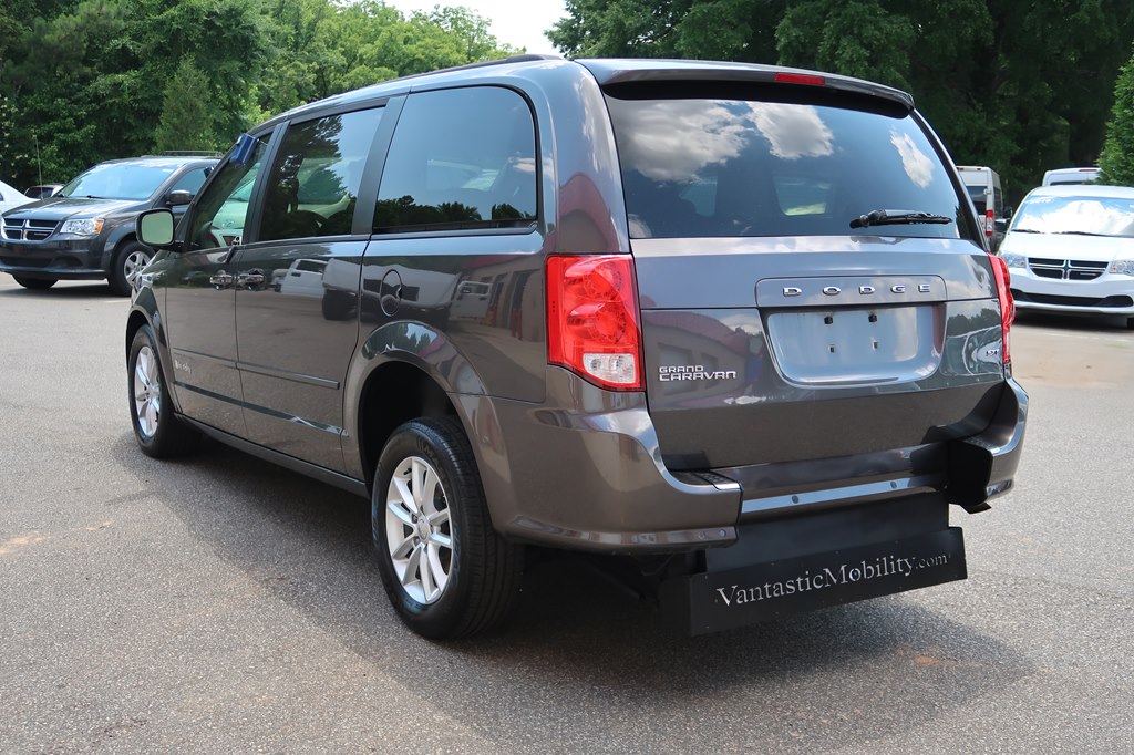 Photo 14 of this DODGE GRAND CARAVAN