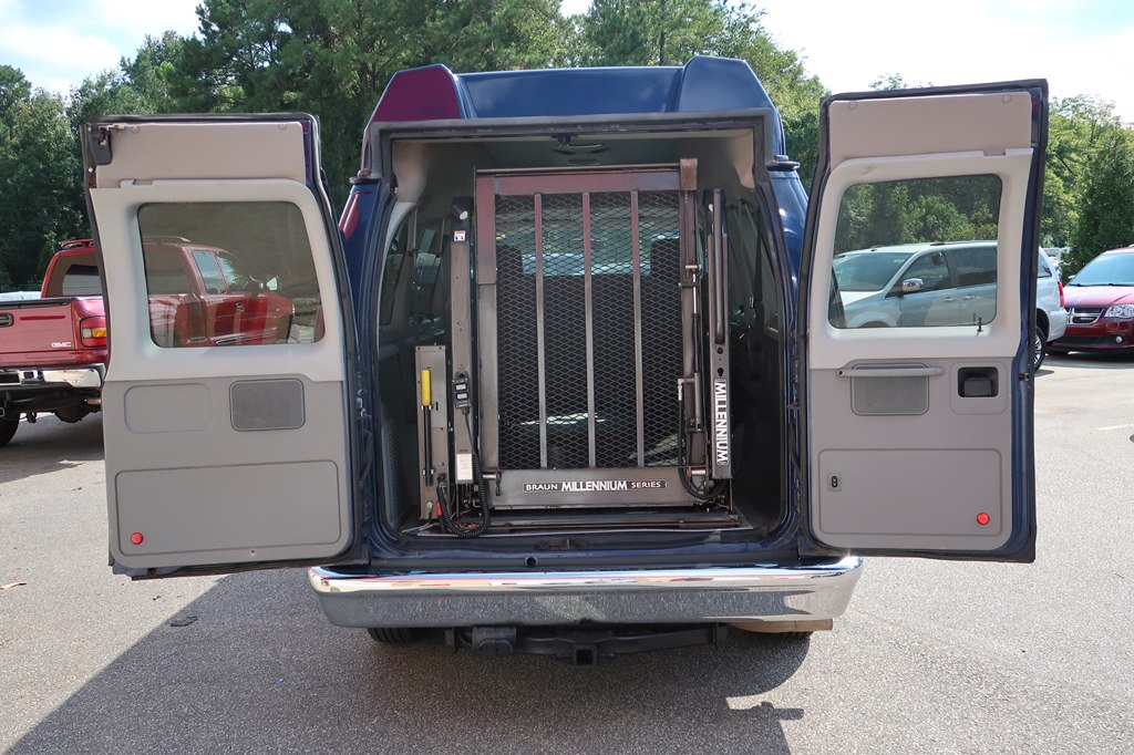 FORD ECONOLINE 2010 FORD ECONOLINE 1FMNE1BL0ADA87487