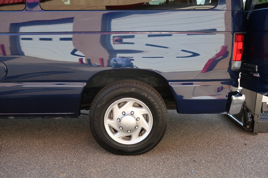 FORD ECONOLINE 2010 FORD ECONOLINE 1FMNE1BL0ADA87487