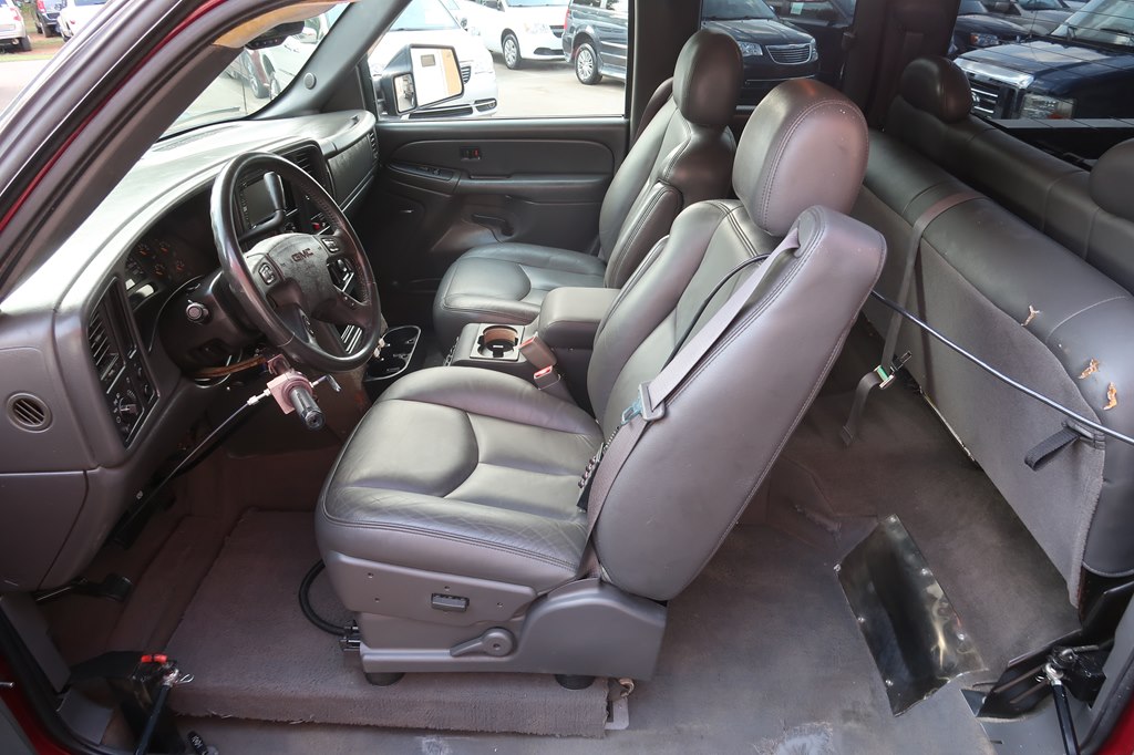 GMC W/ SUPERCHARGER STEPSIDE - TRUC 2004 GMC W/ SUPERCHARGER STEPSIDE - TRUC 1GTEC19TX4Z226581