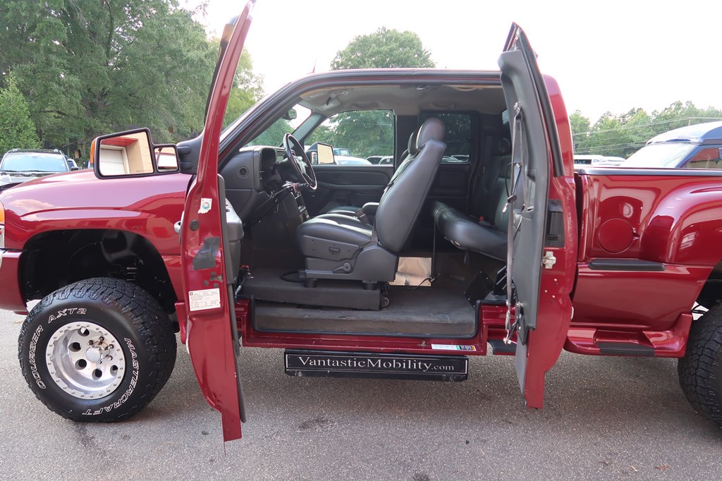 GMC W/ SUPERCHARGER STEPSIDE - TRUC 2004 GMC W/ SUPERCHARGER STEPSIDE - TRUC 1GTEC19TX4Z226581