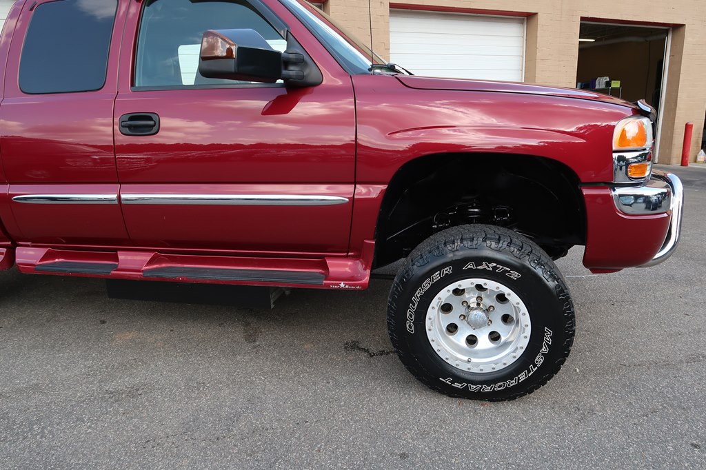 GMC W/ SUPERCHARGER STEPSIDE - TRUC 2004 GMC W/ SUPERCHARGER STEPSIDE - TRUC 1GTEC19TX4Z226581