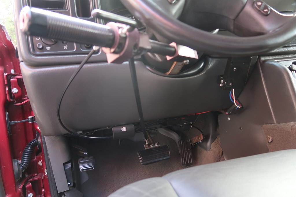 GMC W/ SUPERCHARGER STEPSIDE - TRUC 2004 GMC W/ SUPERCHARGER STEPSIDE - TRUC 1GTEC19TX4Z226581