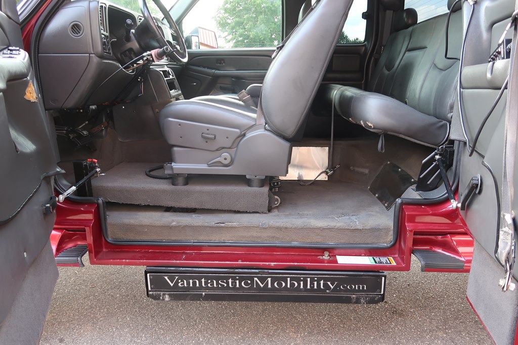 GMC W/ SUPERCHARGER STEPSIDE - TRUC 2004 GMC W/ SUPERCHARGER STEPSIDE - TRUC 1GTEC19TX4Z226581