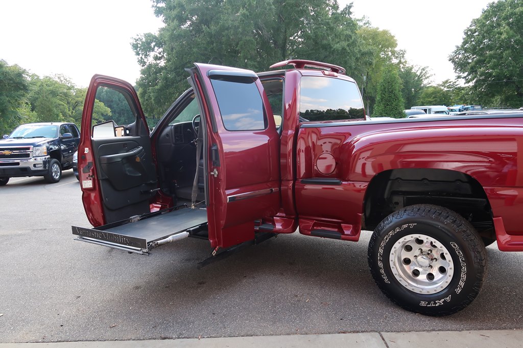 GMC W/ SUPERCHARGER STEPSIDE - TRUC 2004 GMC W/ SUPERCHARGER STEPSIDE - TRUC 1GTEC19TX4Z226581