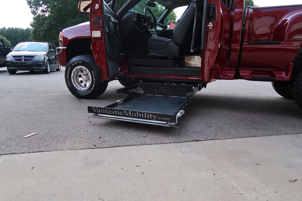 GMC W/ SUPERCHARGER STEPSIDE - TRUC 2004 GMC W/ SUPERCHARGER STEPSIDE - TRUC 1GTEC19TX4Z226581