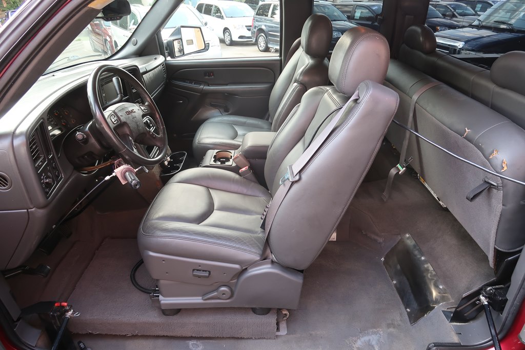 GMC W/ SUPERCHARGER STEPSIDE - TRUC 2004 GMC W/ SUPERCHARGER STEPSIDE - TRUC 1GTEC19TX4Z226581